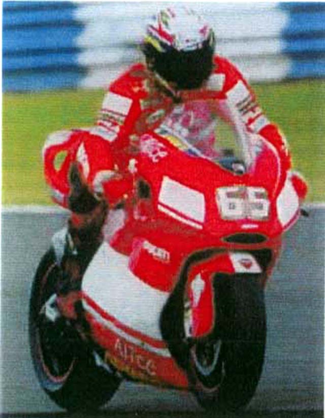 ミニチャンプス 1/12 ドゥカティ MotoGP 2004 ロリス・カピロッシ ミニチャンプス 122040065 1/12 ドゥカティ デスモセディチ